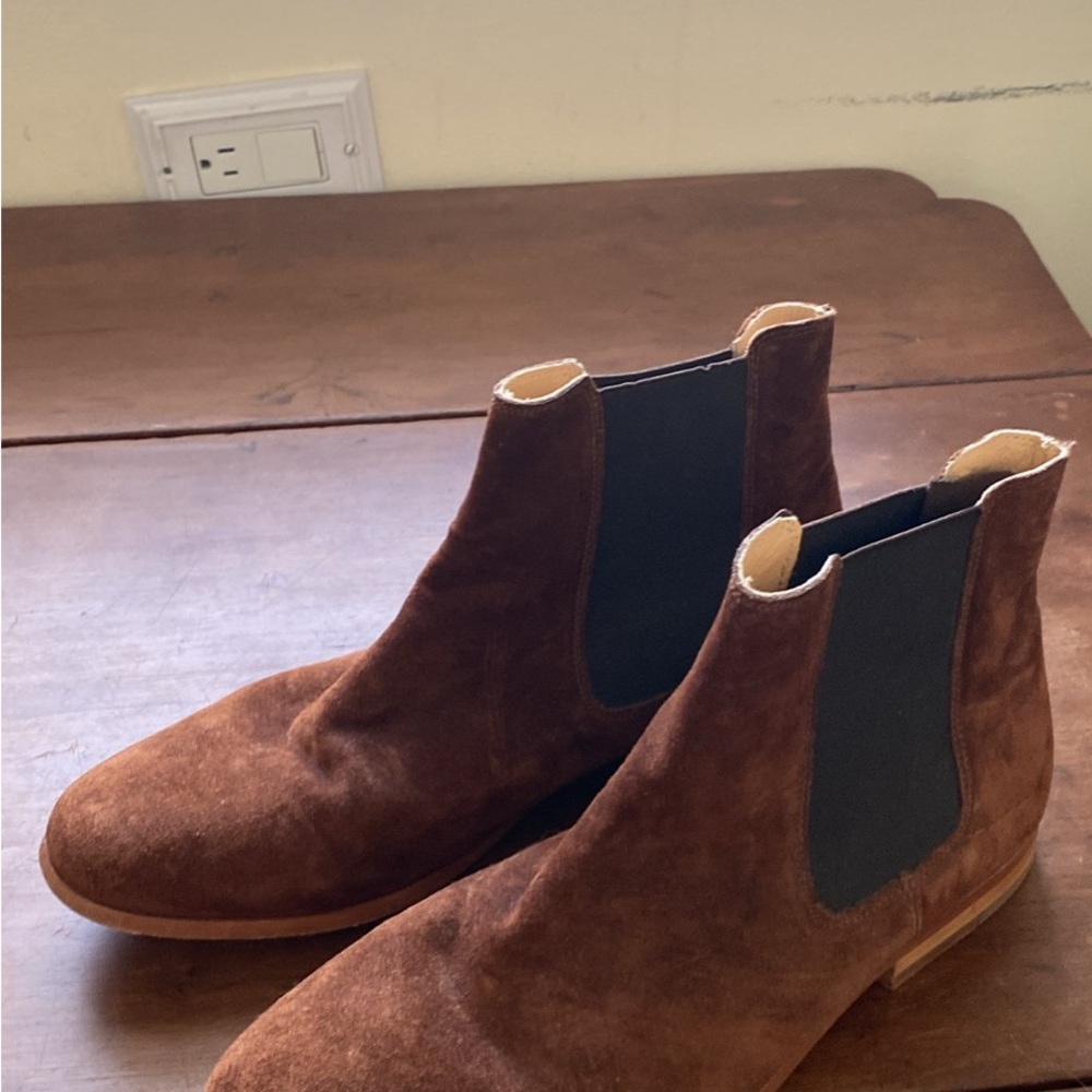 Men's Brown Suede Chelsea Boots